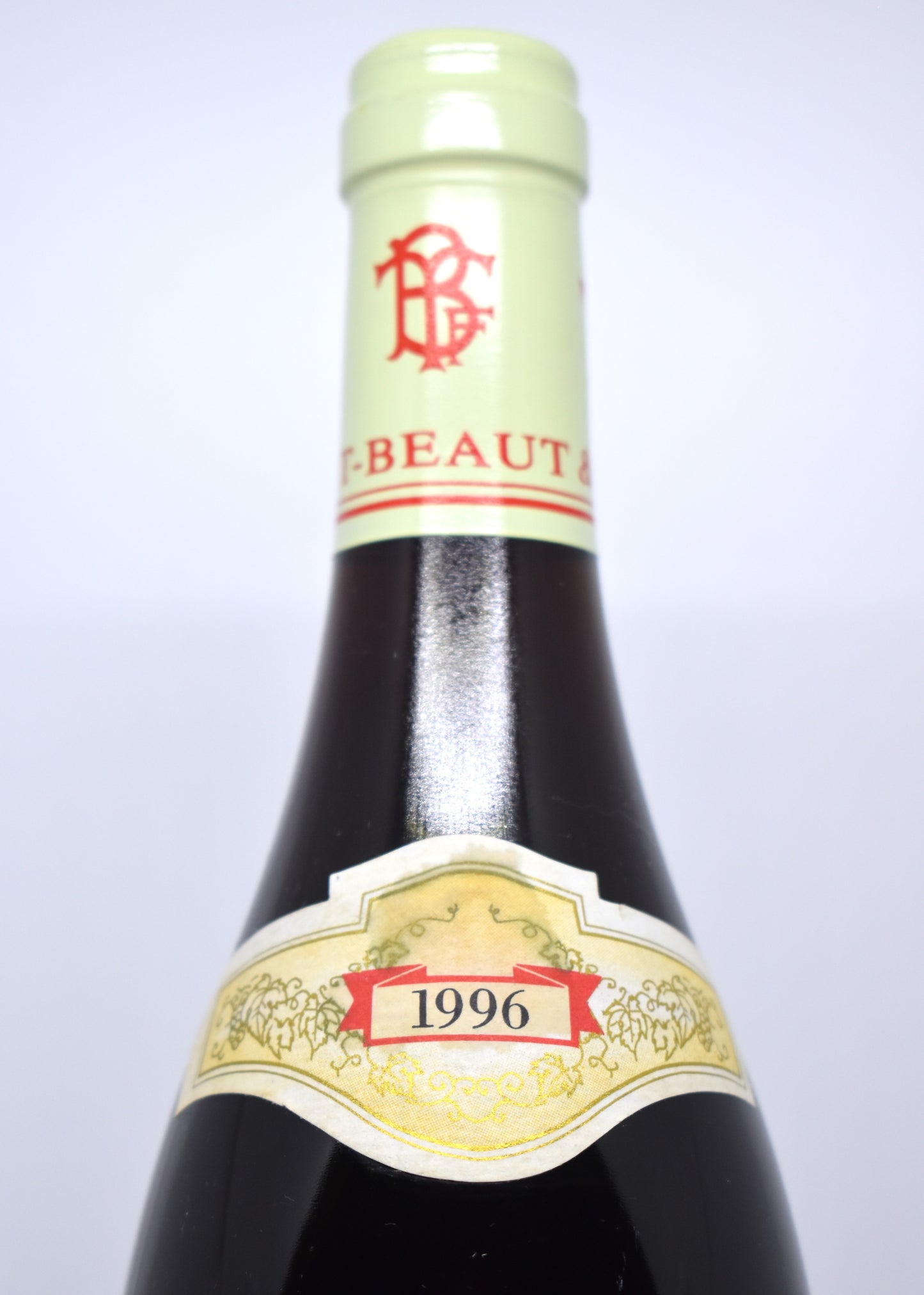 Tollot-Beaut Beaune Clos du Roi 1996, prix raisonnable, bonne porte d’entrée vieux millésimes