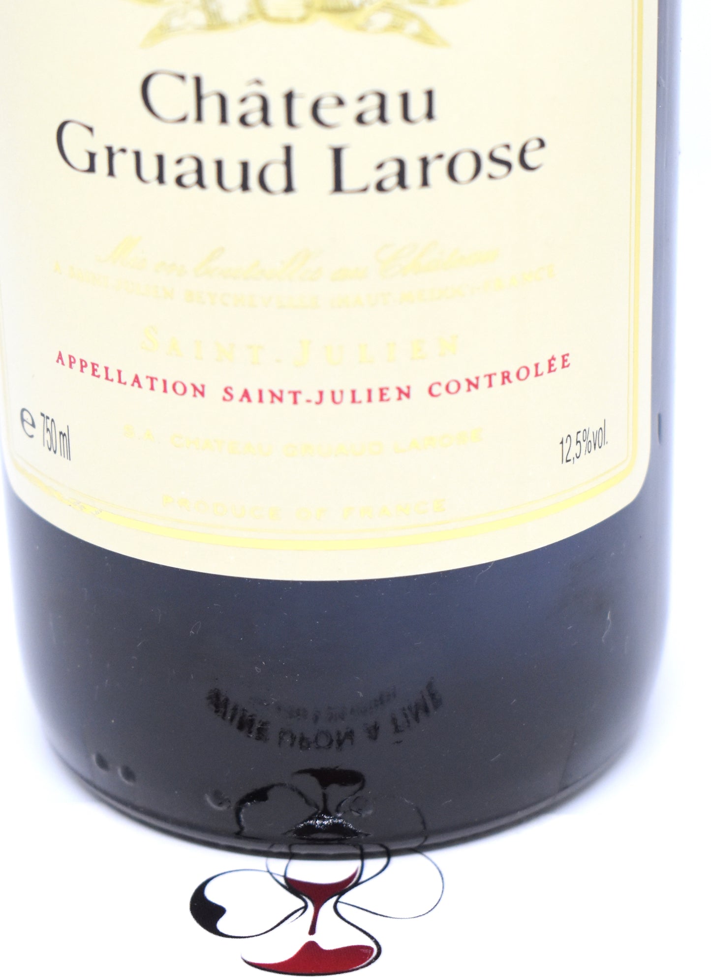 Bordeaux de 1996 pour offrir en Suisse ?