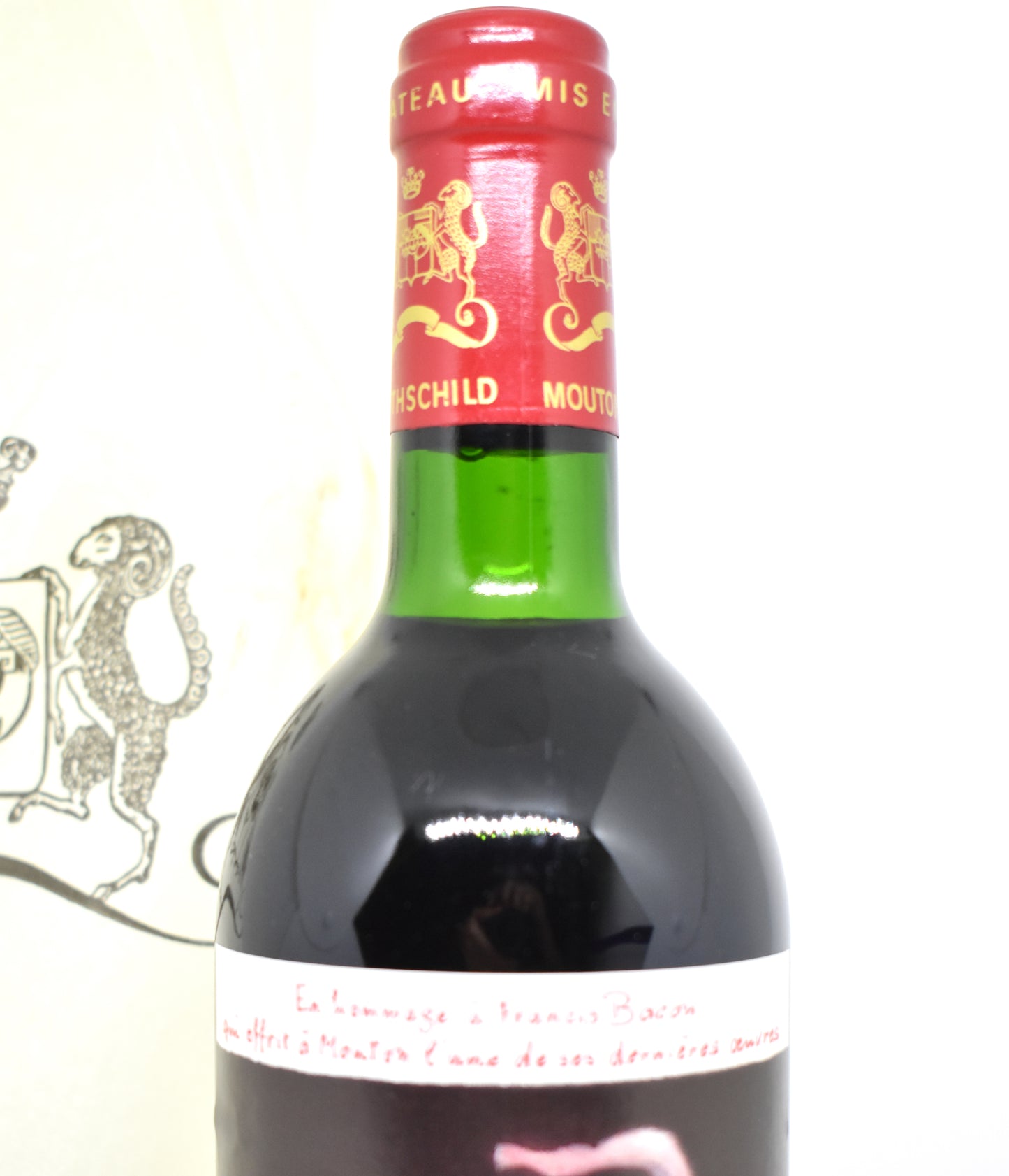 Vin rouge rare Bordeaux Mouton Rothschild 1990
