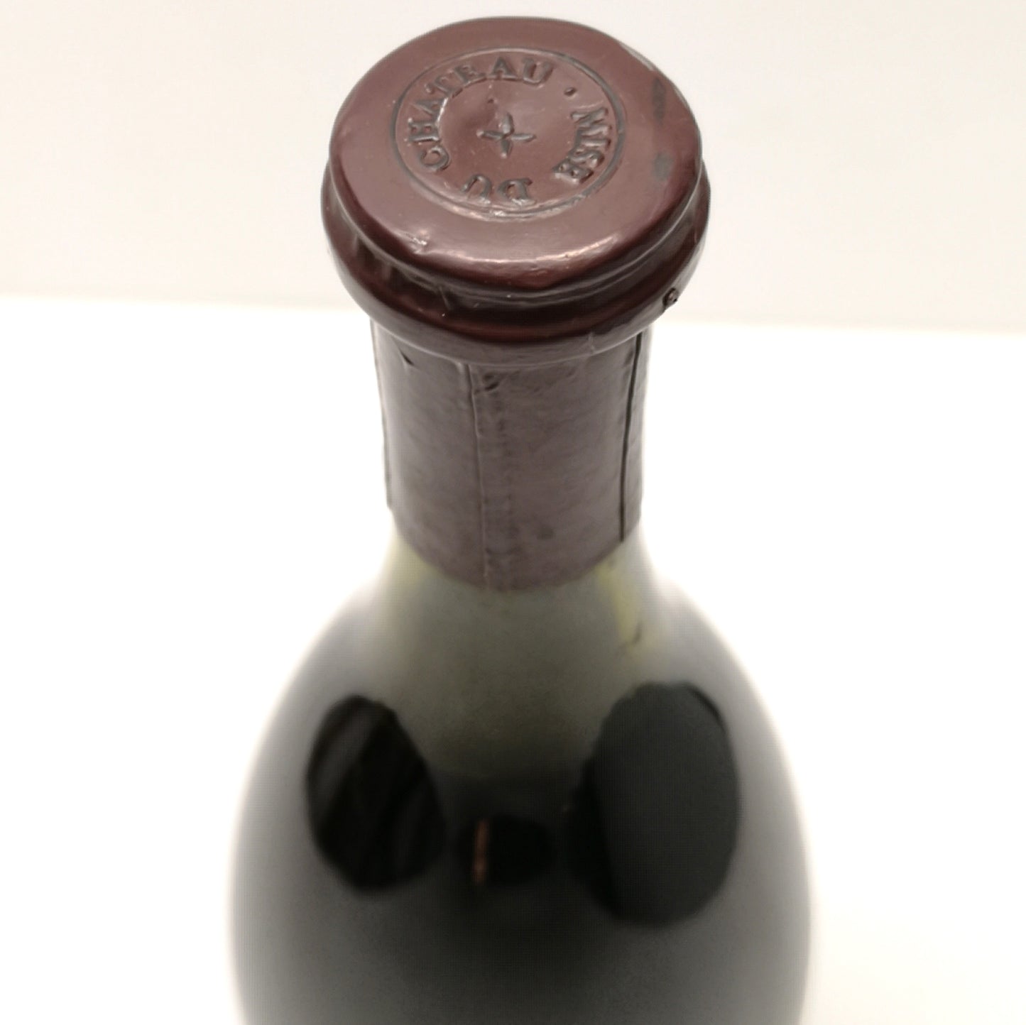 Acheter une bouteille de vin de 1979 encore bonne pour anniversaire ? Pommard