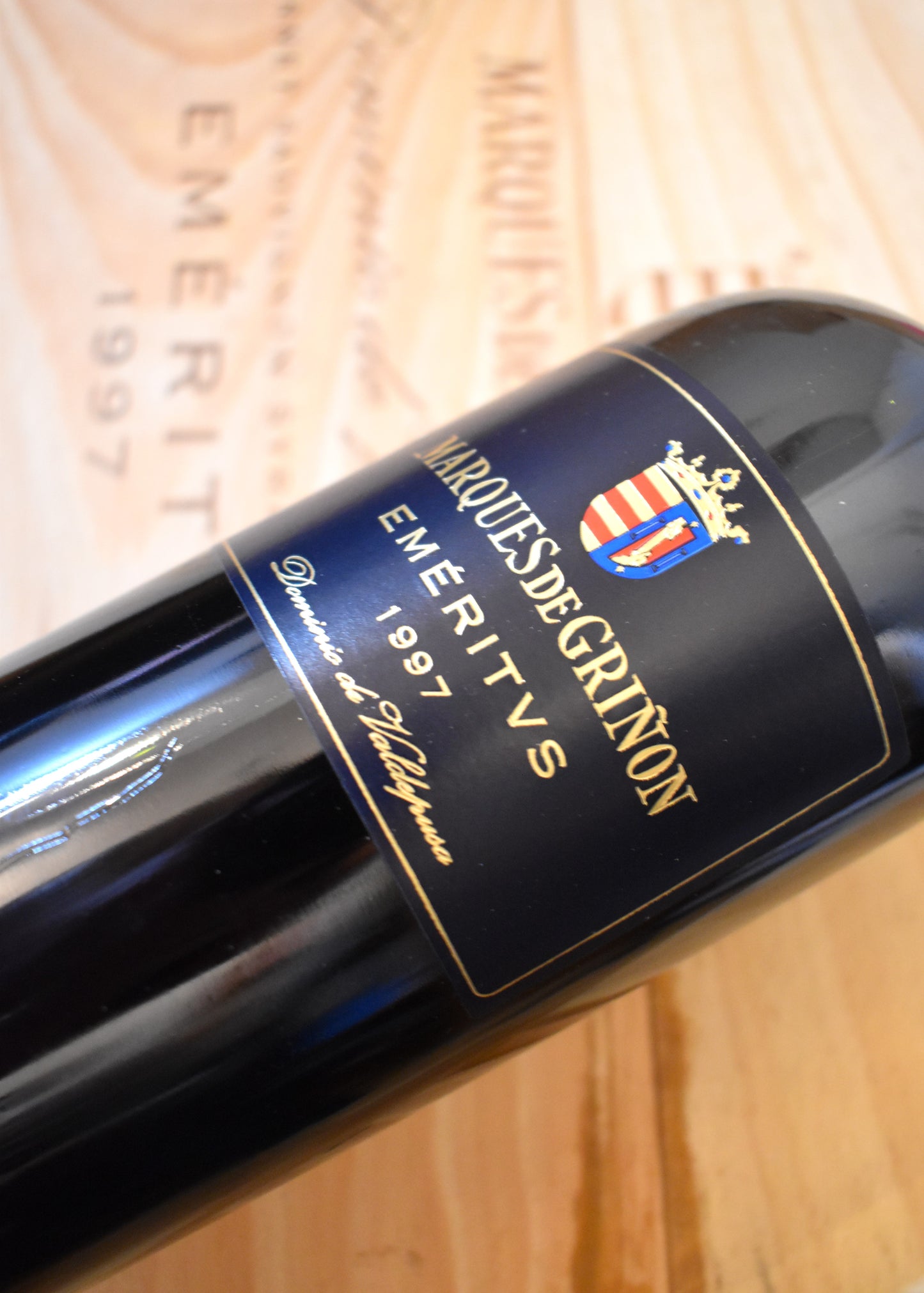 Eméritvs 1997, livraison rapide France, prêt à offrir