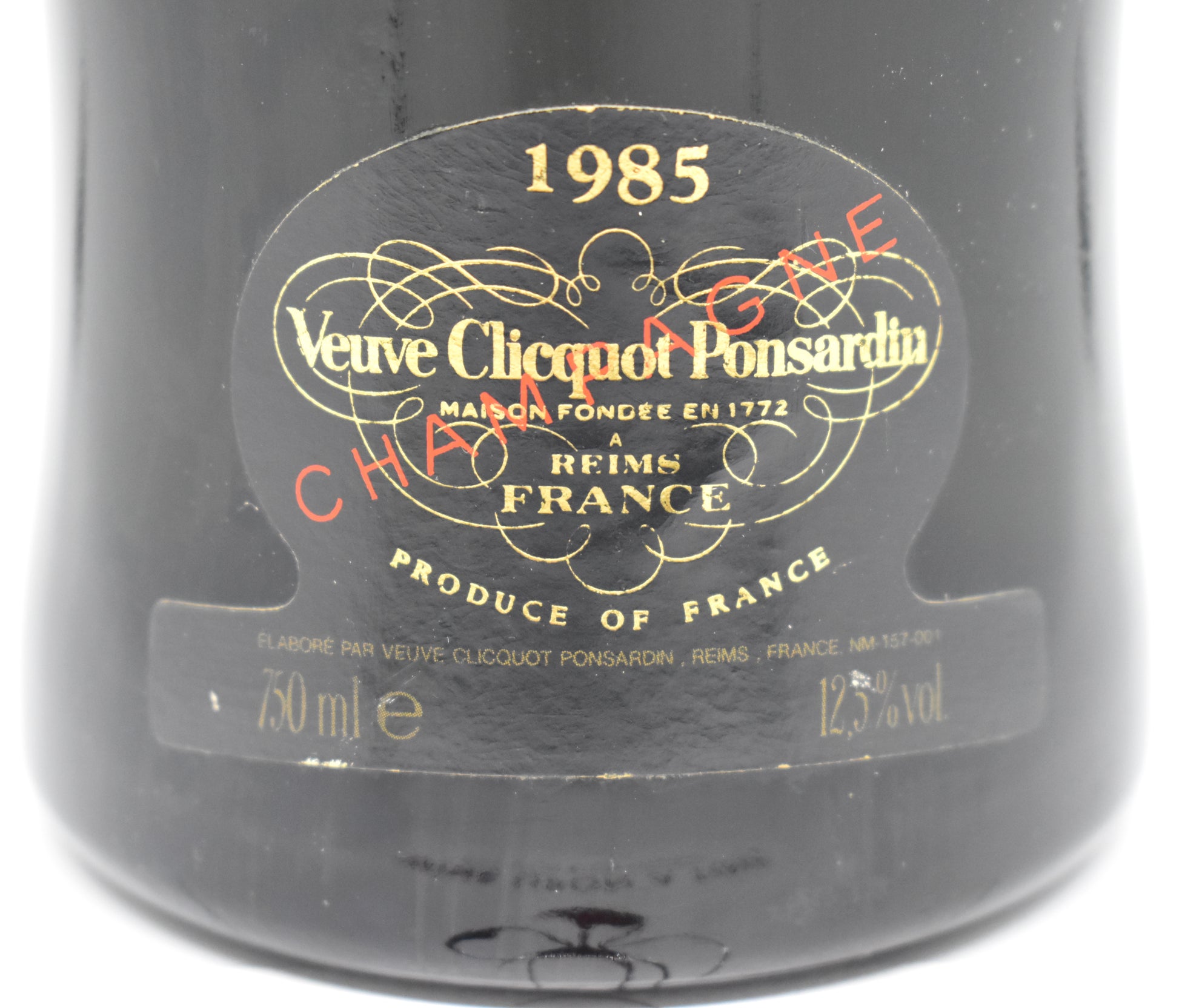 Champagne 1985 pour célébrer une date, Veuve Clicquot La Grande Dame, choix iconique, qualité cave