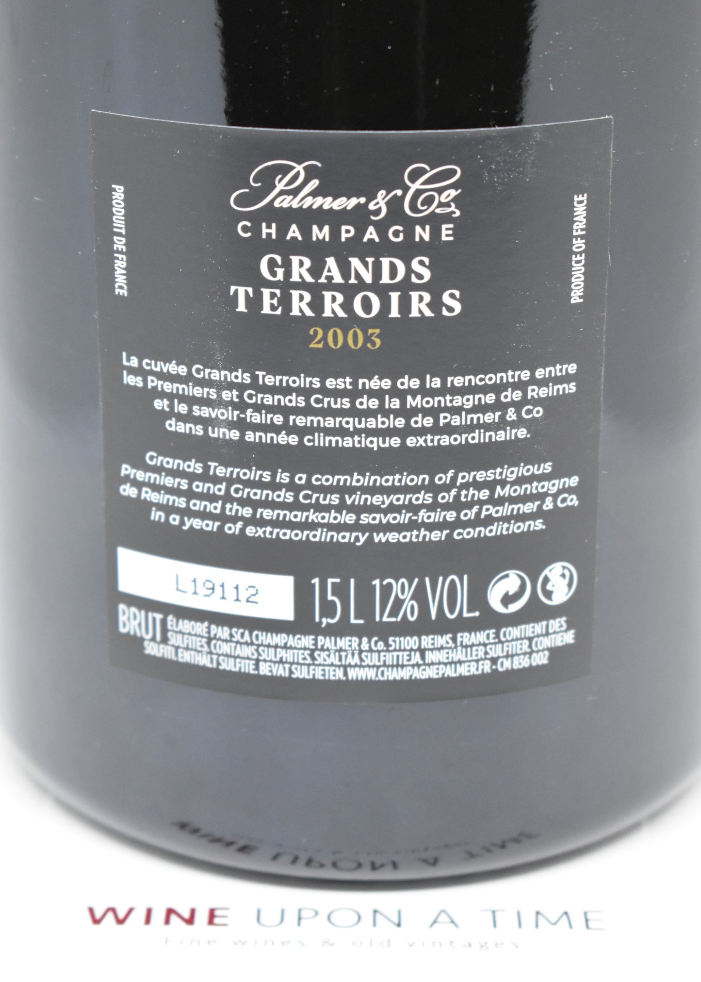 Vin effervescent rare Magnum millésime 2003 - Champagne