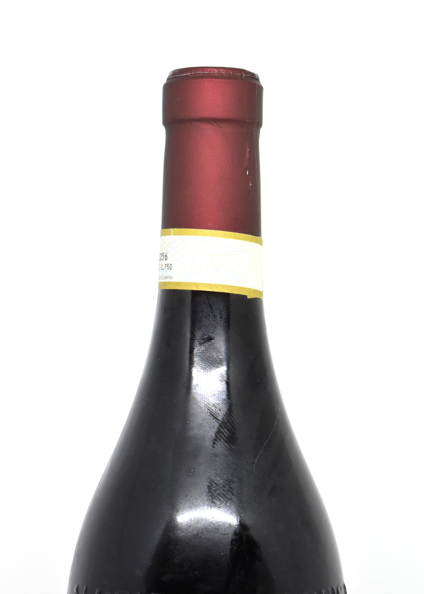 Original label detail view buy a bottle of Barolo 2010 Bartolo Mascarello