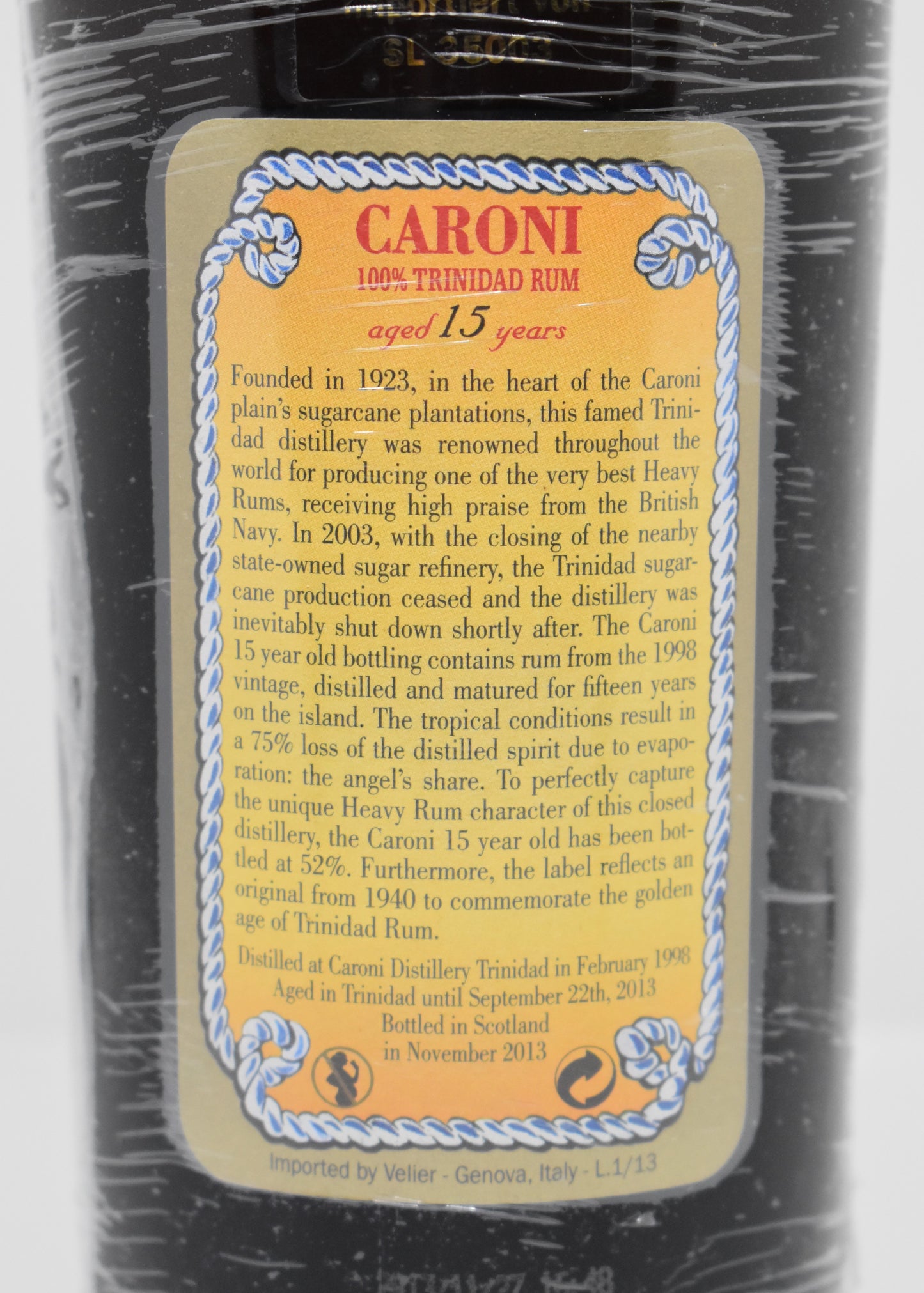 Caroni 15 ans étiquette