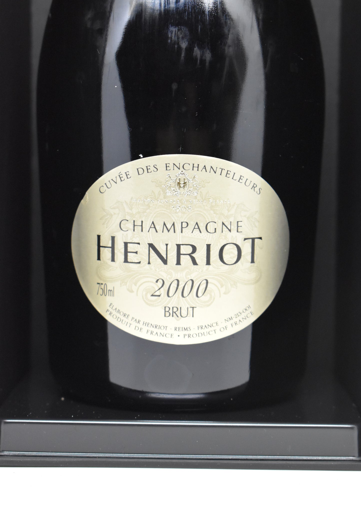 Acheter une bouteille de Champagne Henriot Cuvée des Enchanteleurs 2000