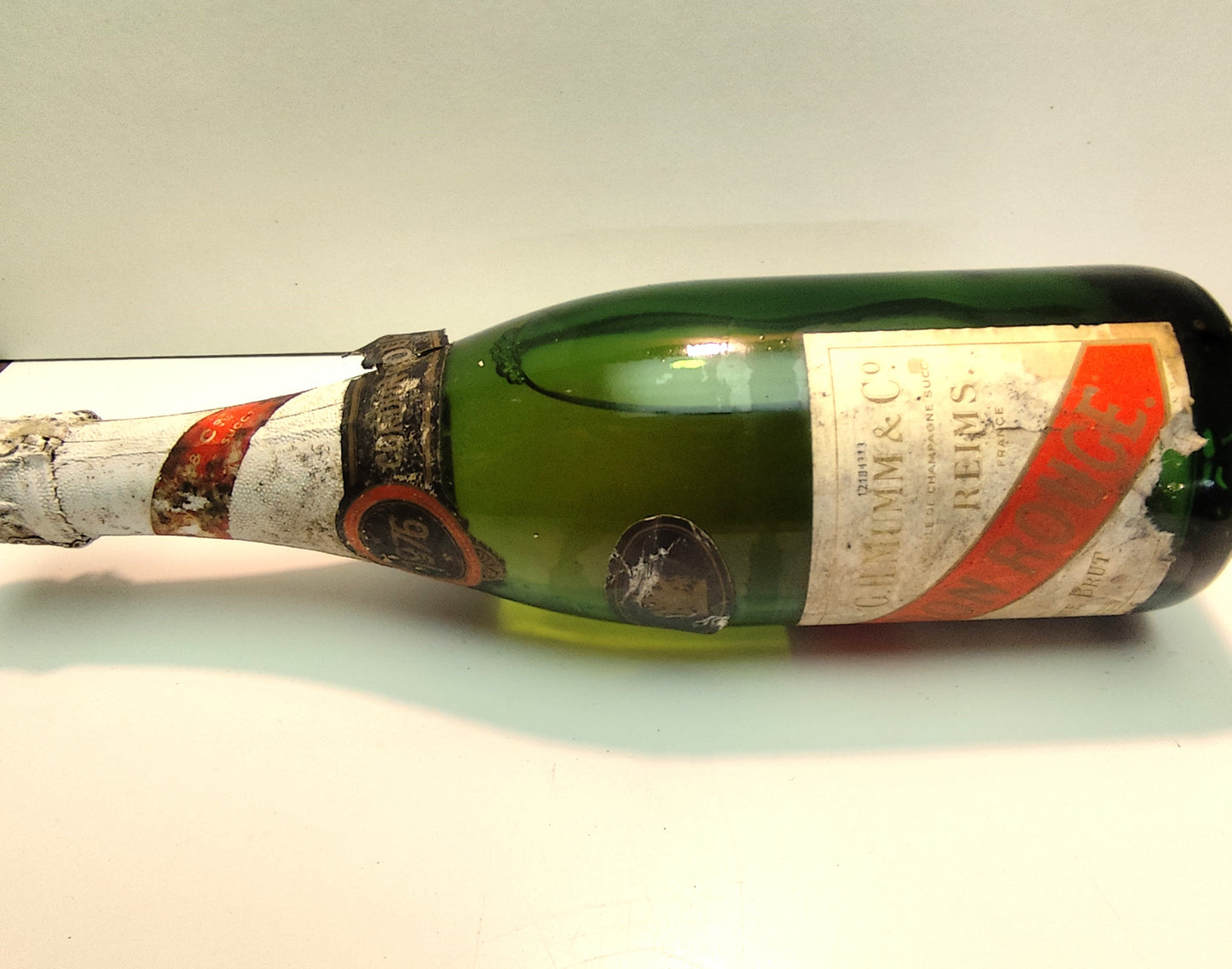 Mumm Brut Vintage 1976 - Champagne Cordon Rouge