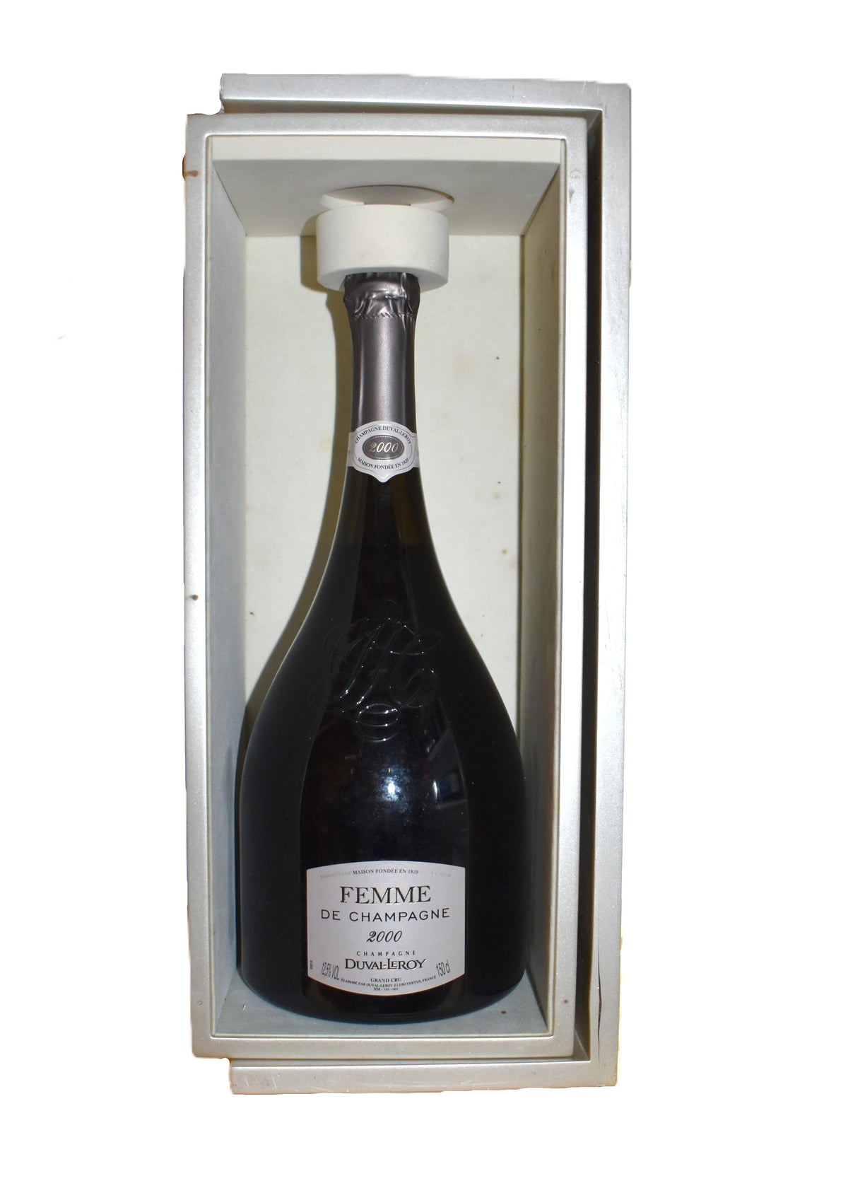 Close up original display box Magnum Champagne Duval Leroy 2000