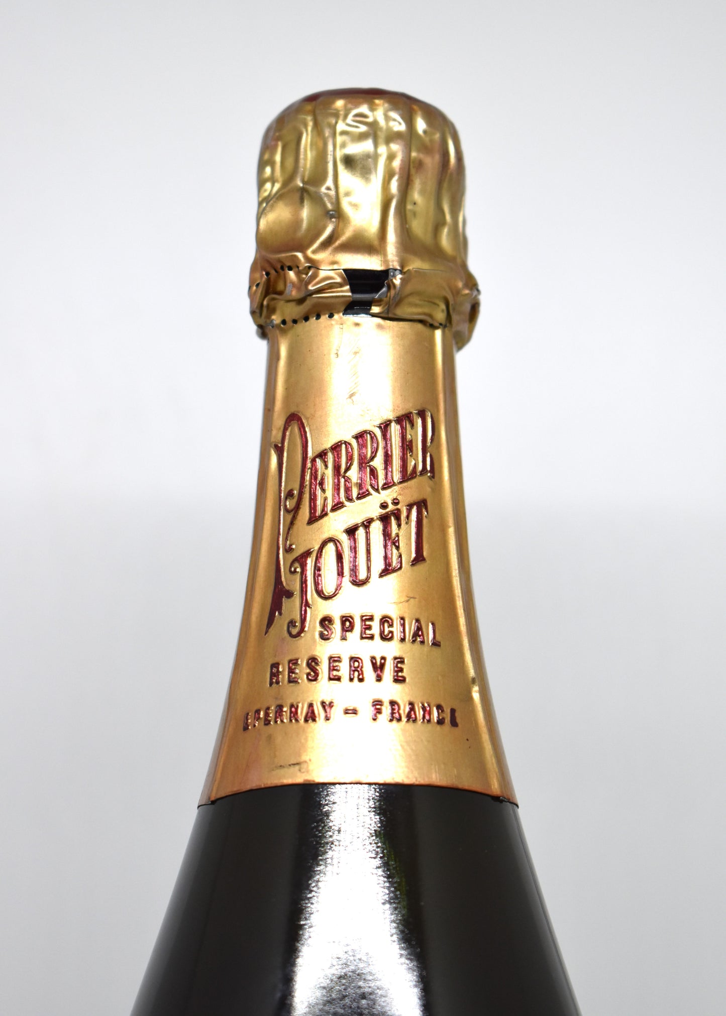 Champagne Perrier-Jouët vintage 1975 Grand Cru rare pour collectionneur