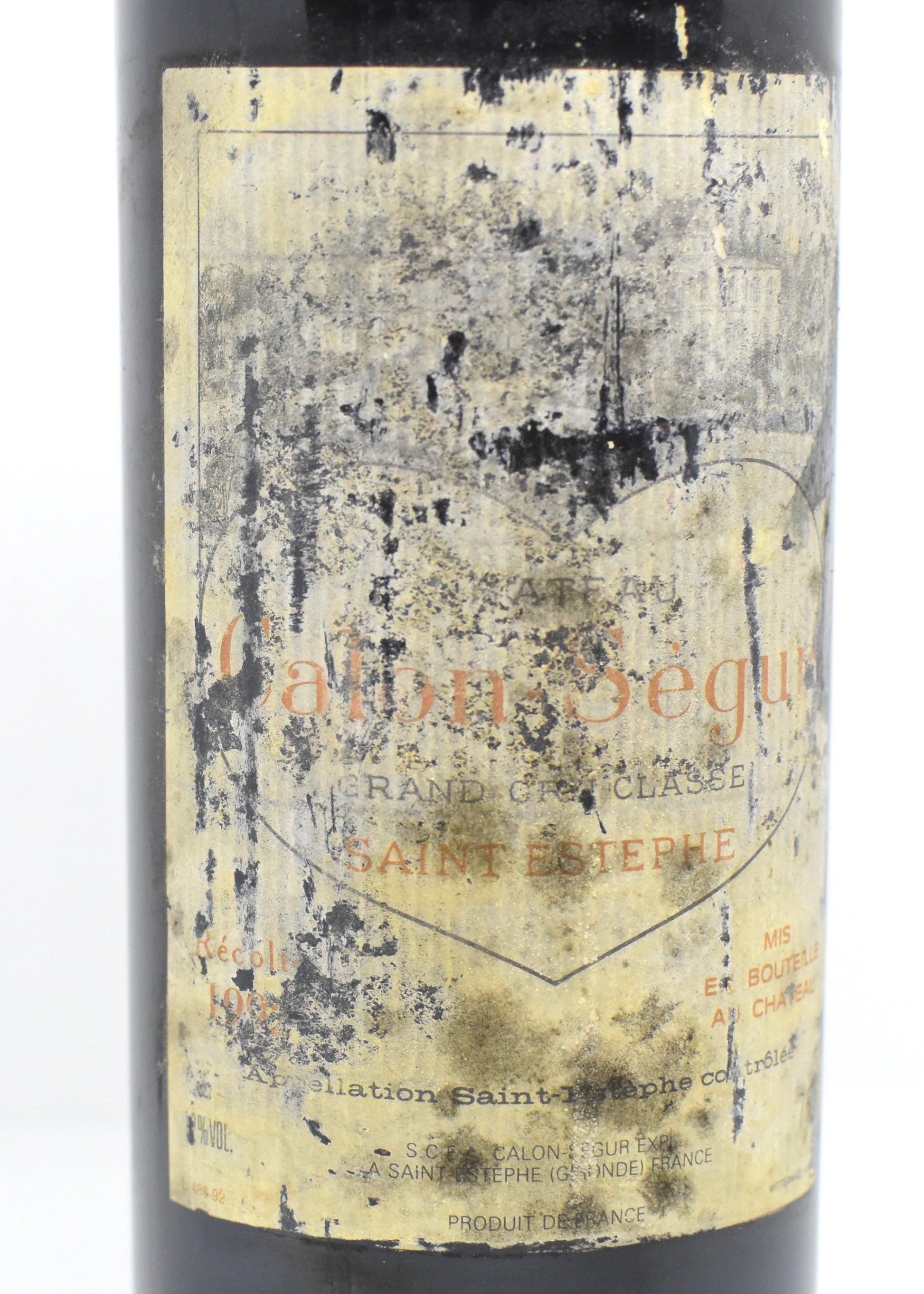 Bouteille Calon-Ségur niveau parfait étiquette usée