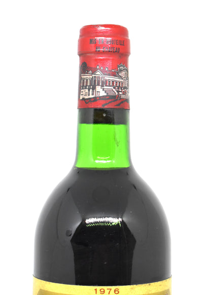 Chateau Ducru Beaucaillou 1976 capsule and cork condition - Mature bordeaux tasting