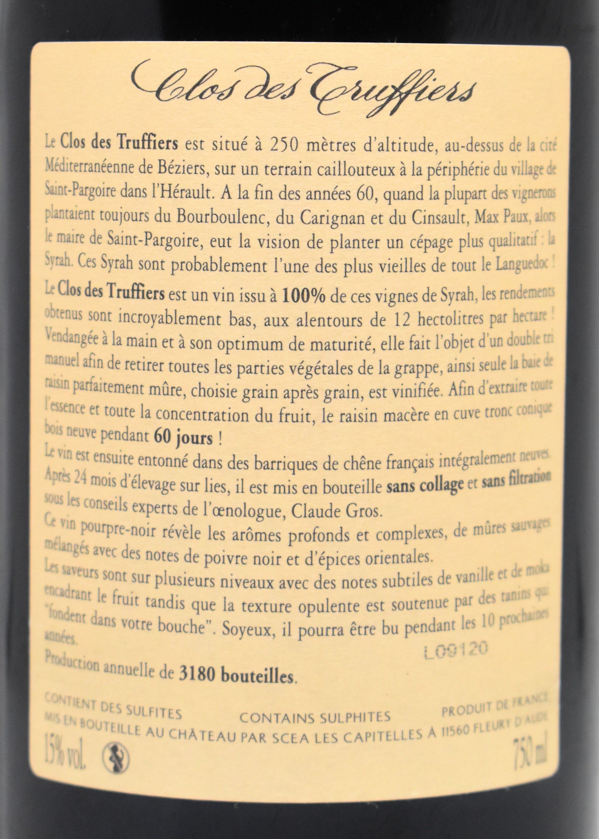 Clos des Truffiers 2006 - Vue rapprochée du goulot et de la capsule d'origine