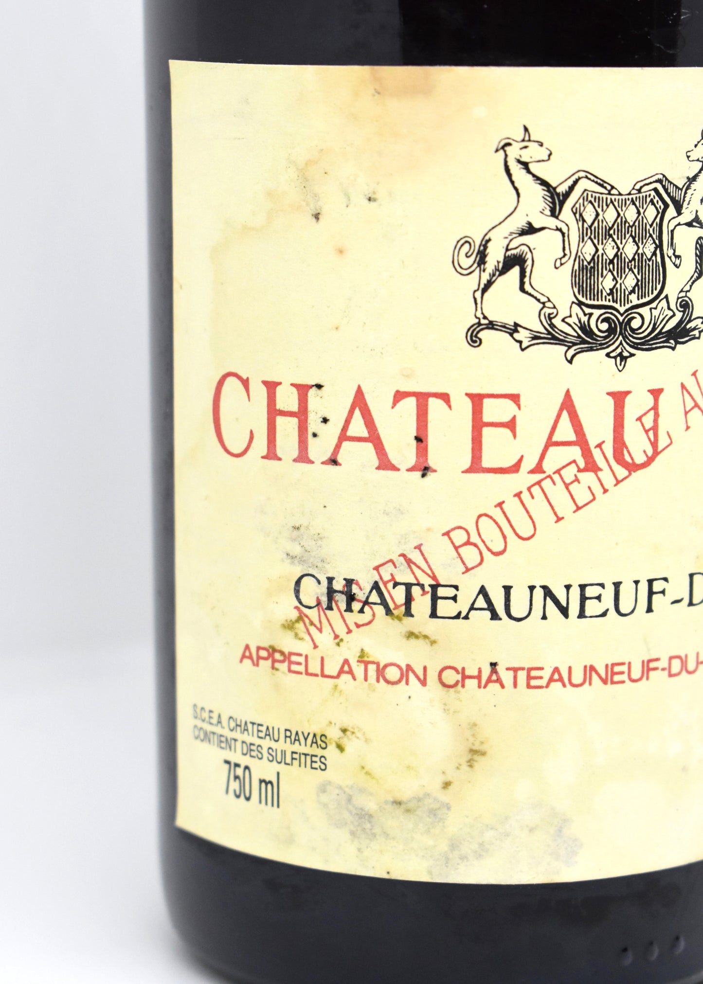 Order a bottle of Rayas 2011in Switzerland