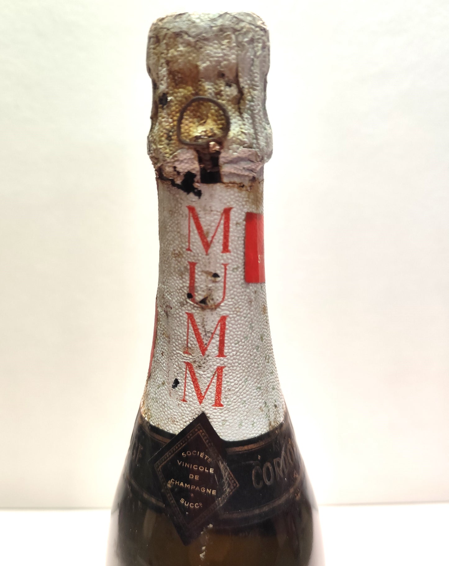 Mumm Brut Millesime 1966 - Champagne Cordon Rouge